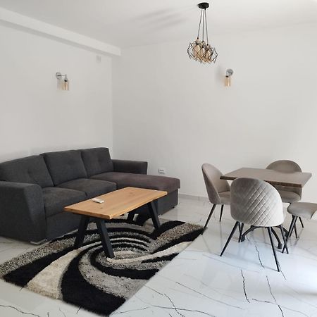 Apartmani Srdanovic Tivat Exterior photo