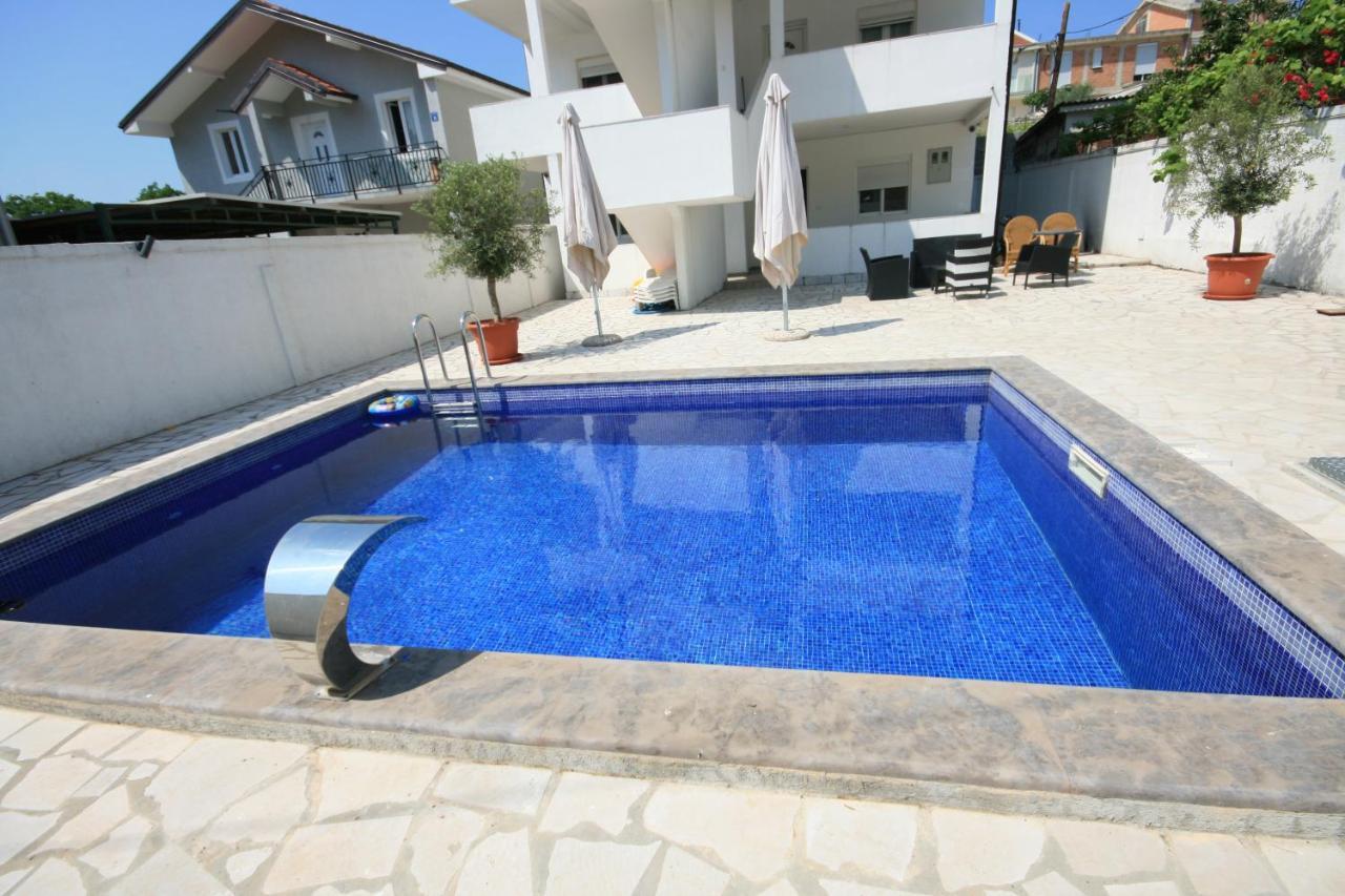Apartmani Srdanovic Tivat Exterior photo