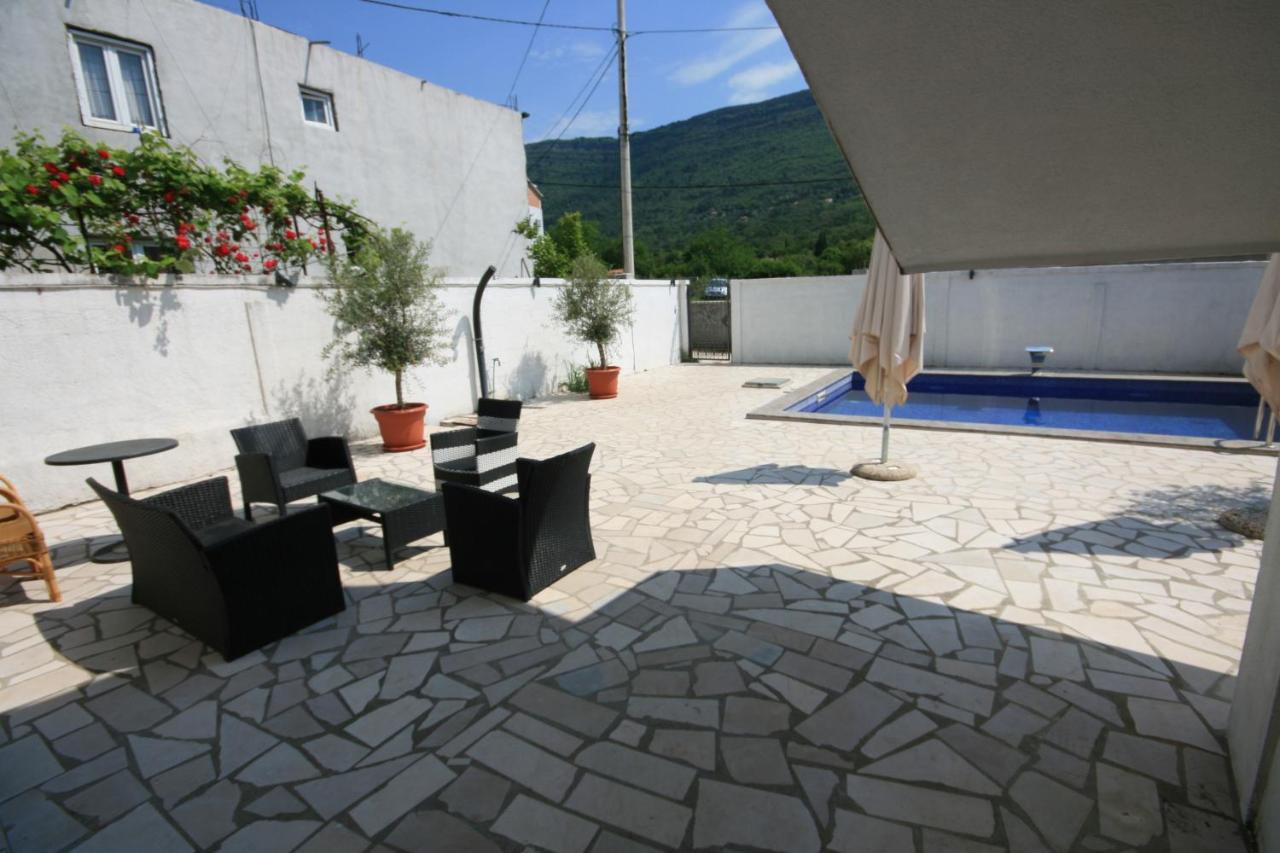 Apartmani Srdanovic Tivat Exterior photo