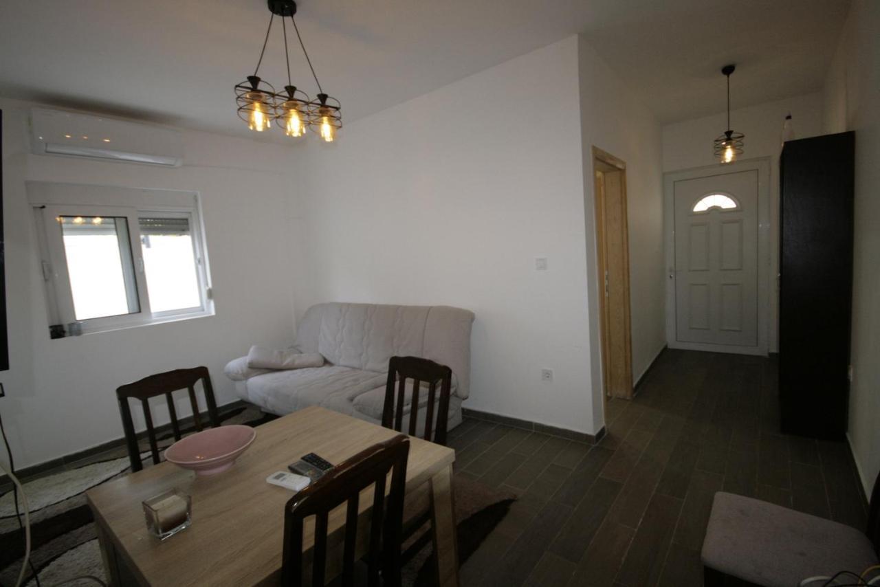 Apartmani Srdanovic Tivat Exterior photo