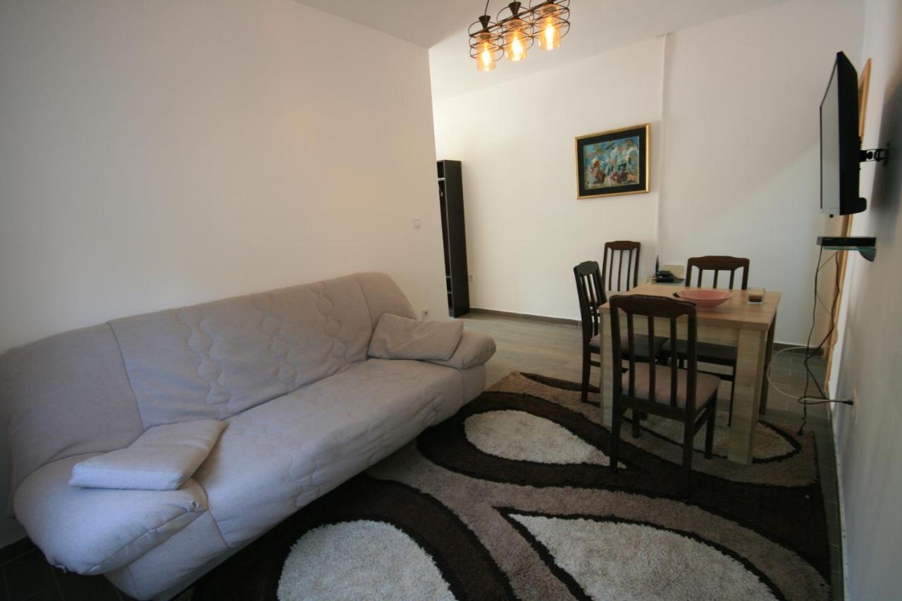 Apartmani Srdanovic Tivat Exterior photo