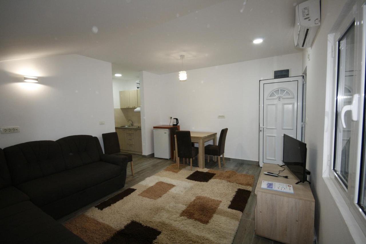 Apartmani Srdanovic Tivat Exterior photo