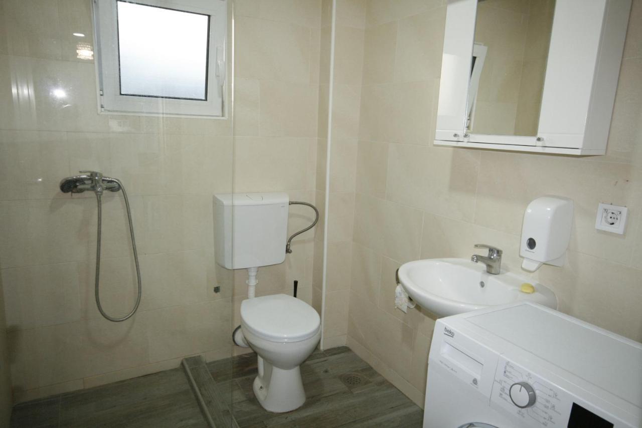 Apartmani Srdanovic Tivat Exterior photo